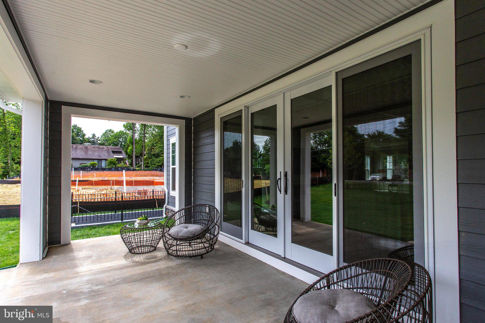 OVER LEE KNOLLS - Residential