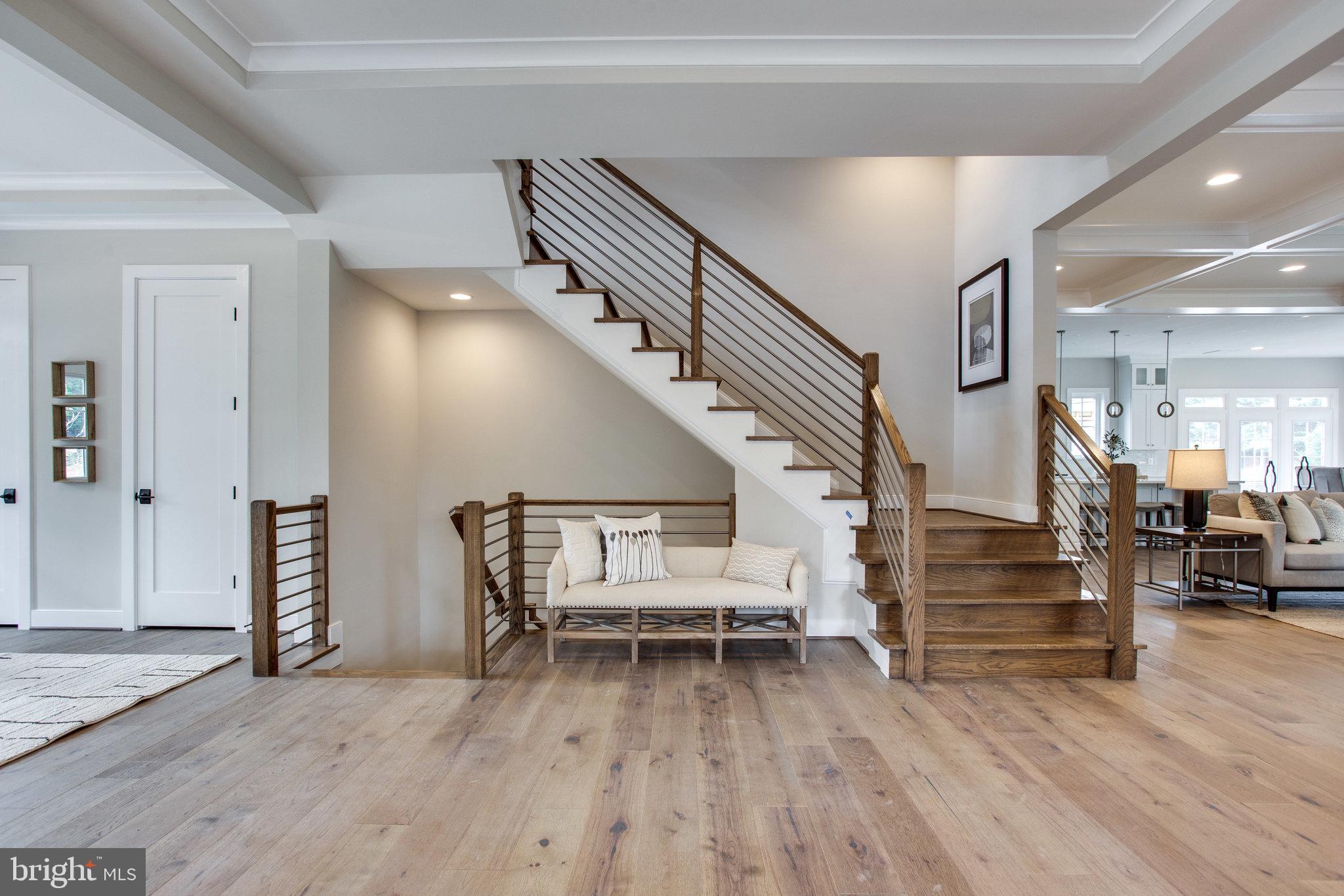 OVER LEE KNOLLS - Residential