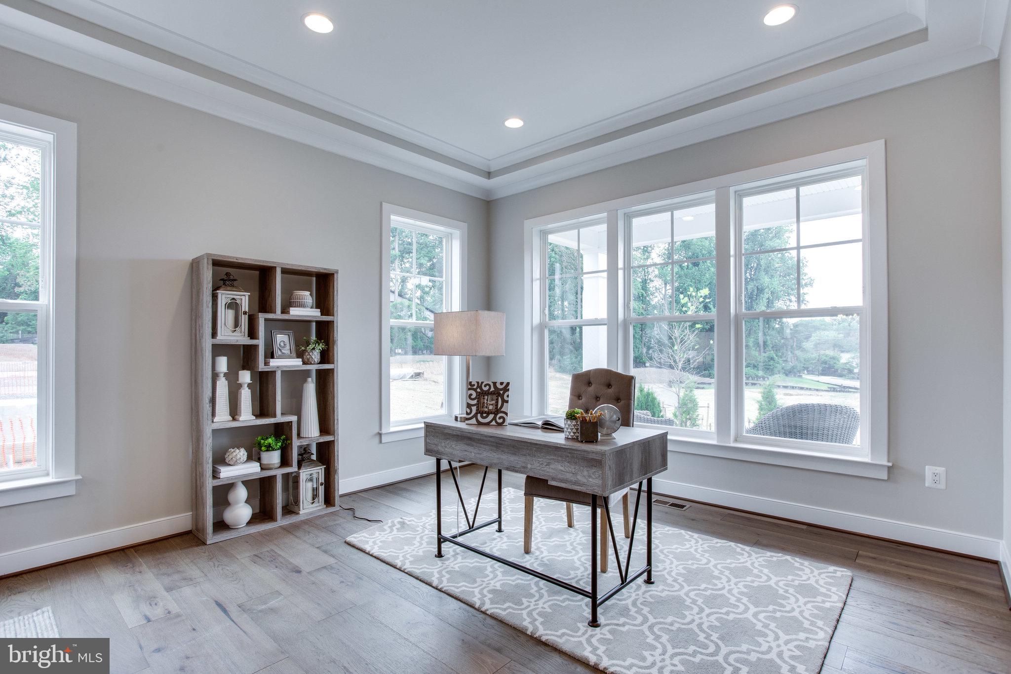OVER LEE KNOLLS - Residential