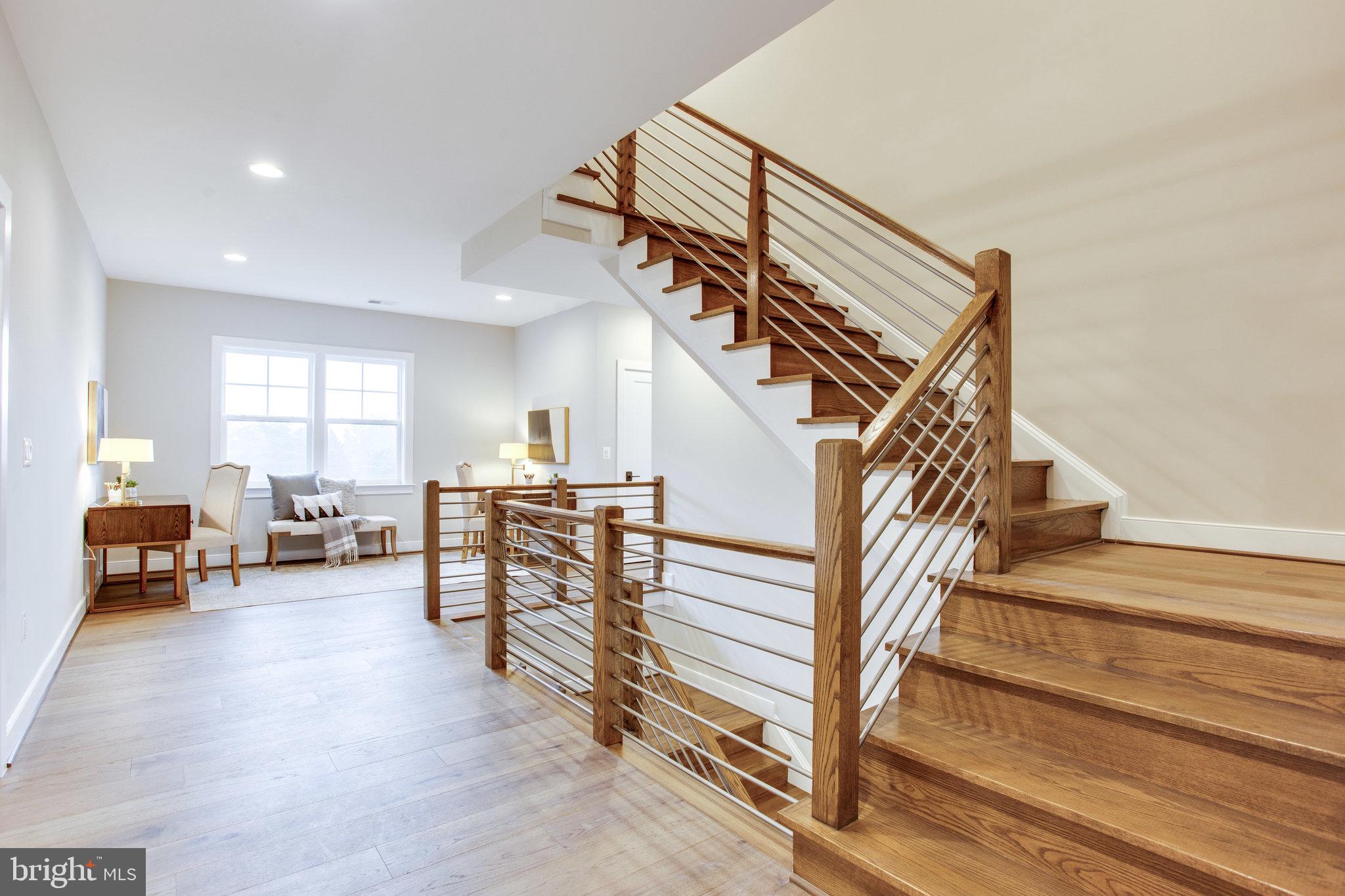 OVER LEE KNOLLS - Residential