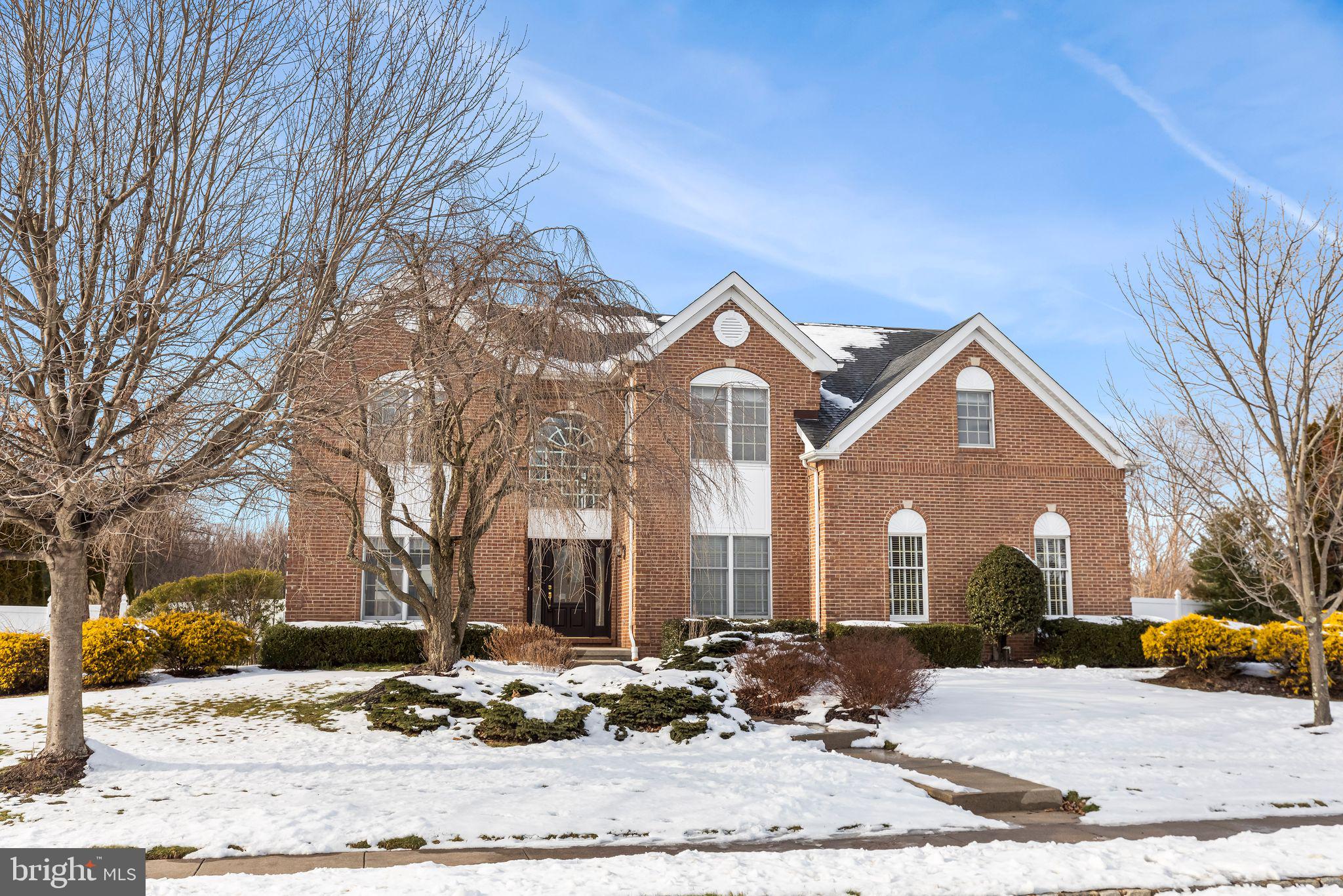 BRIDLE ESTATES - Residential