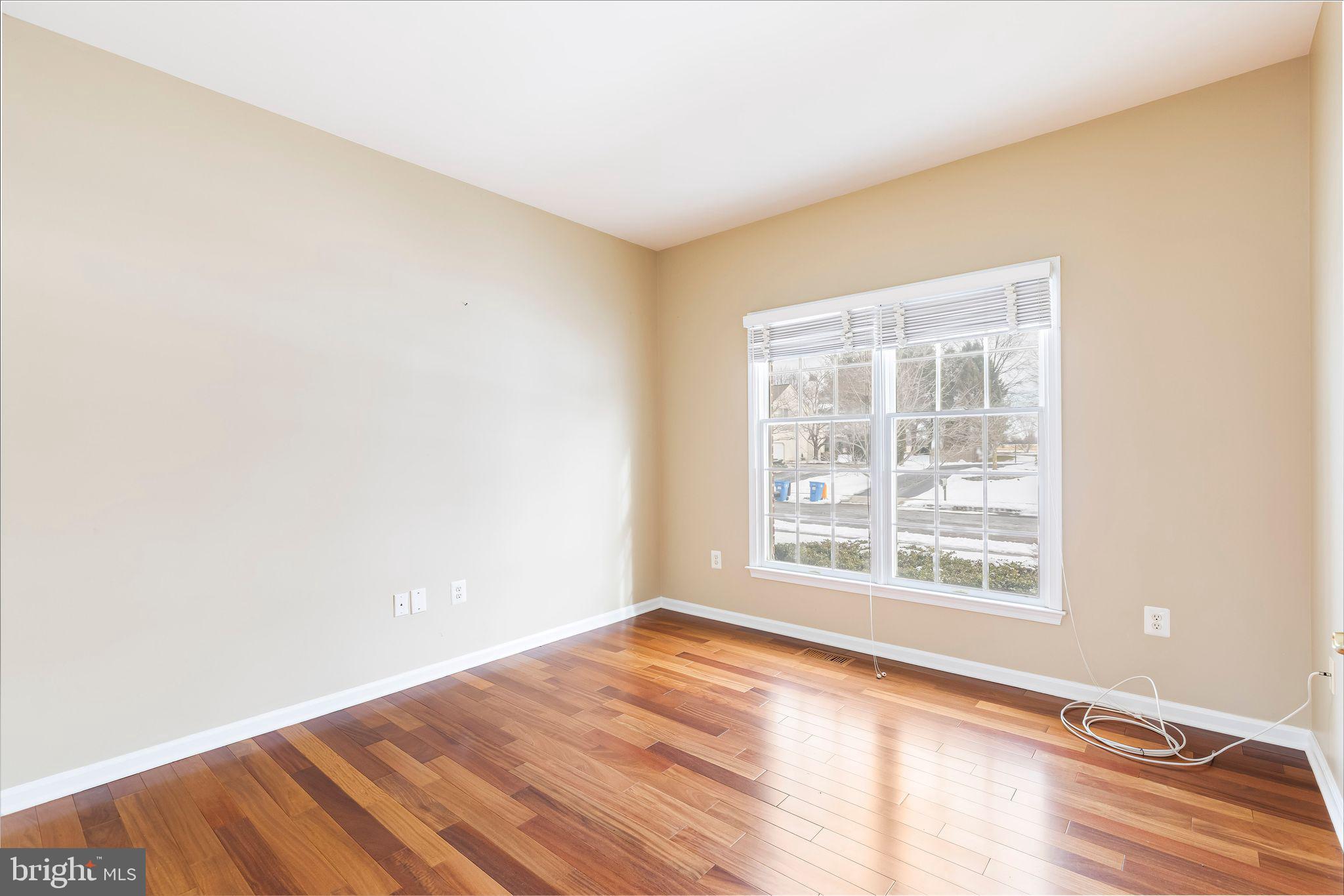 BRIDLE ESTATES - Residential