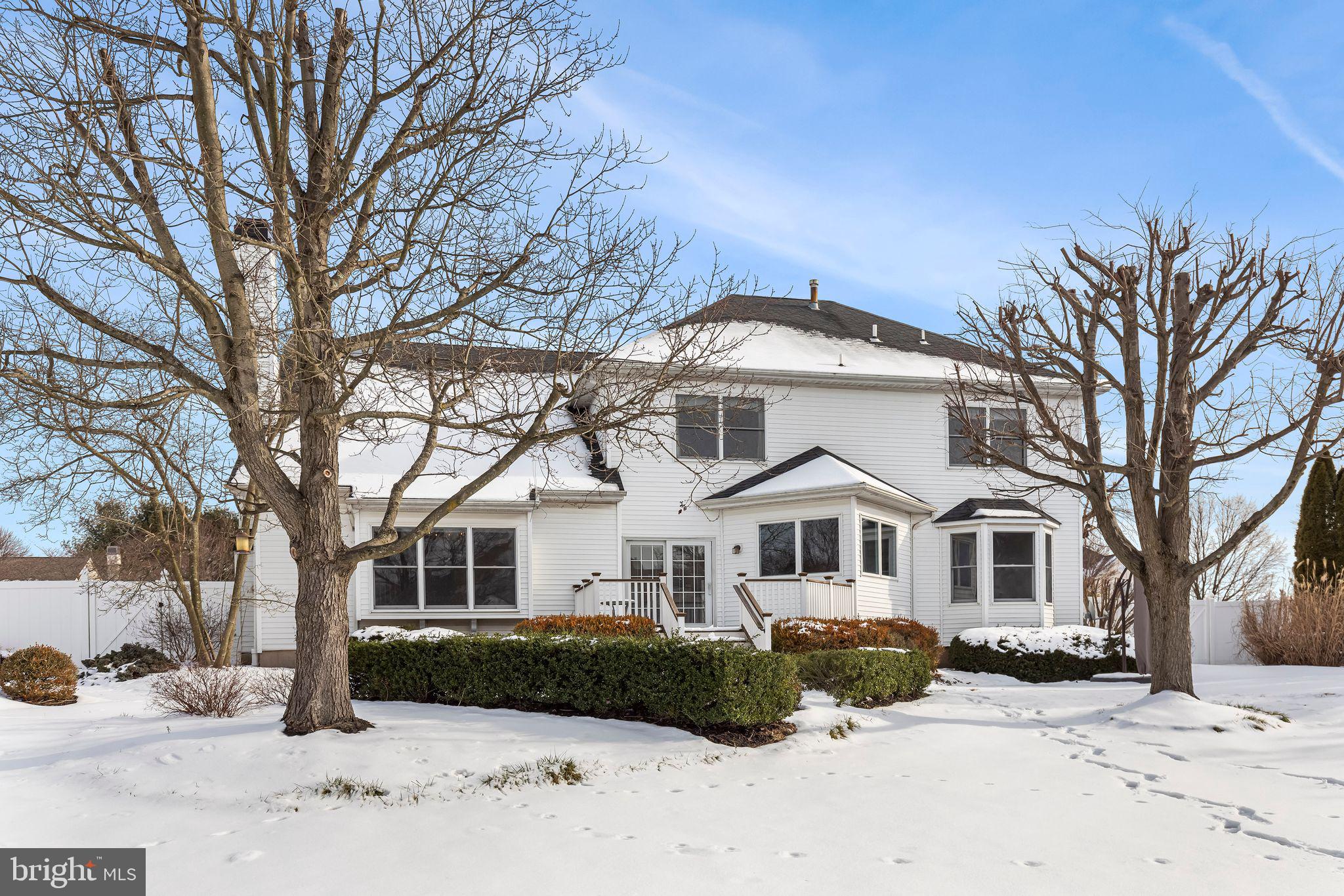 BRIDLE ESTATES - Residential
