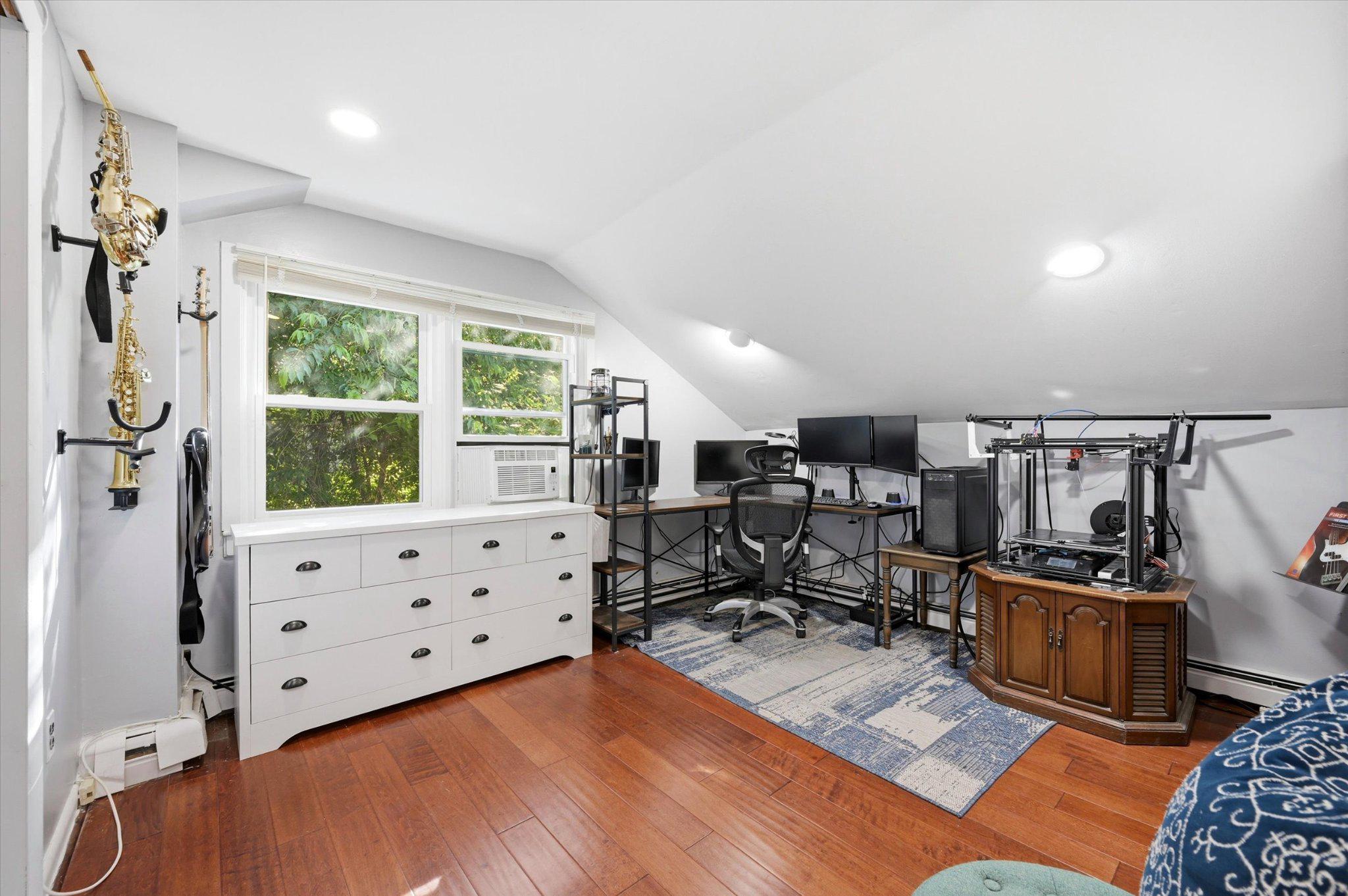 PENN VALLEY - Residential