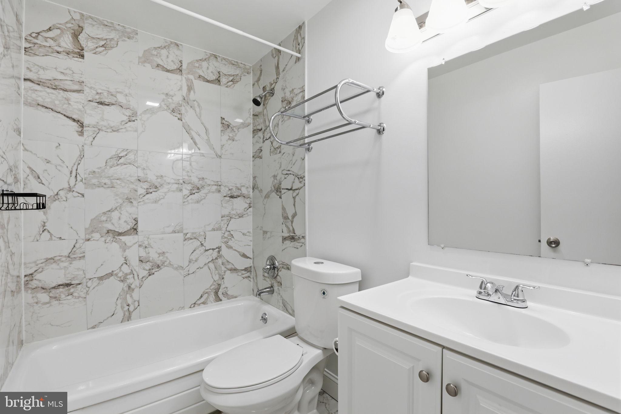 REGENT SQUARE - Residential