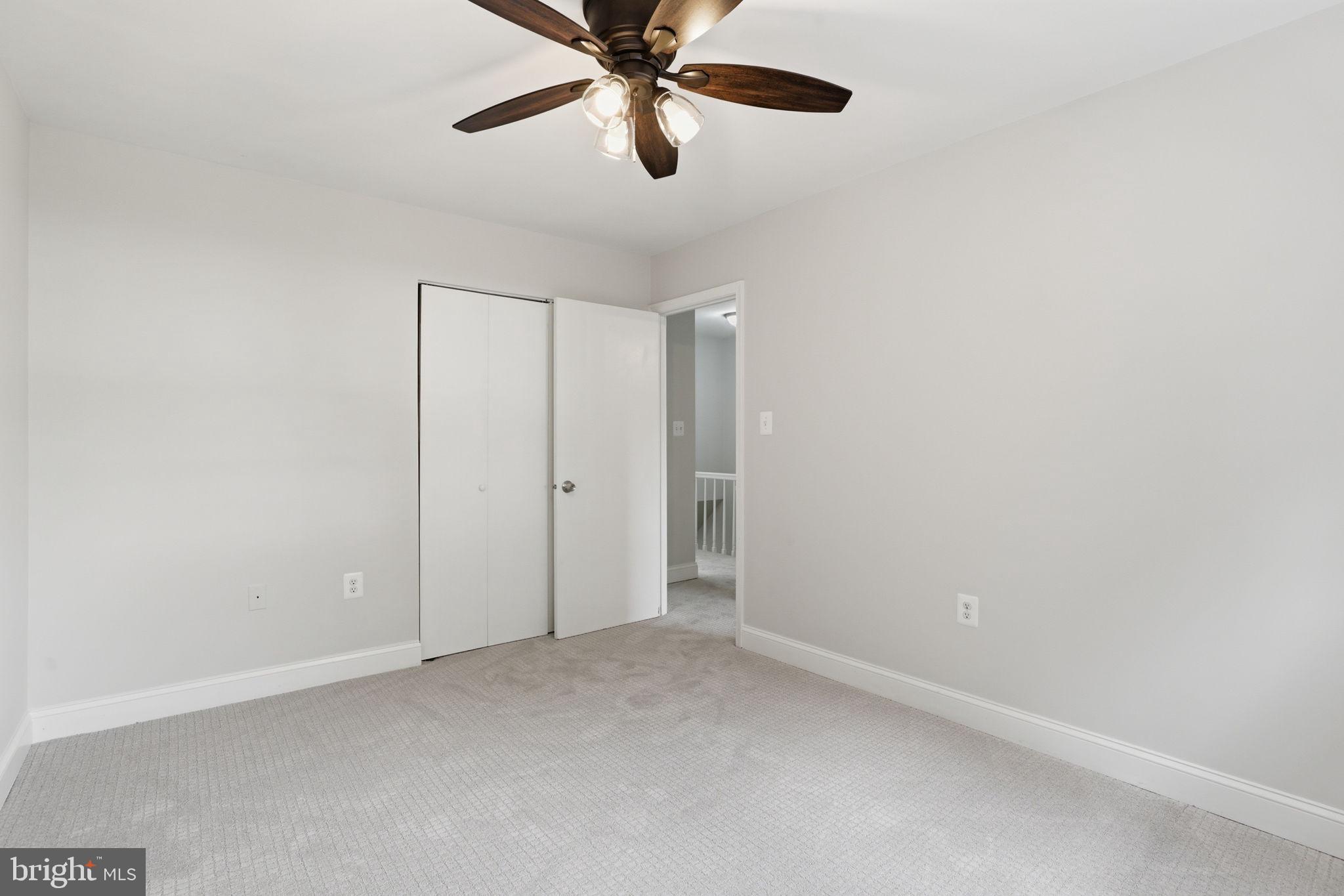 REGENT SQUARE - Residential