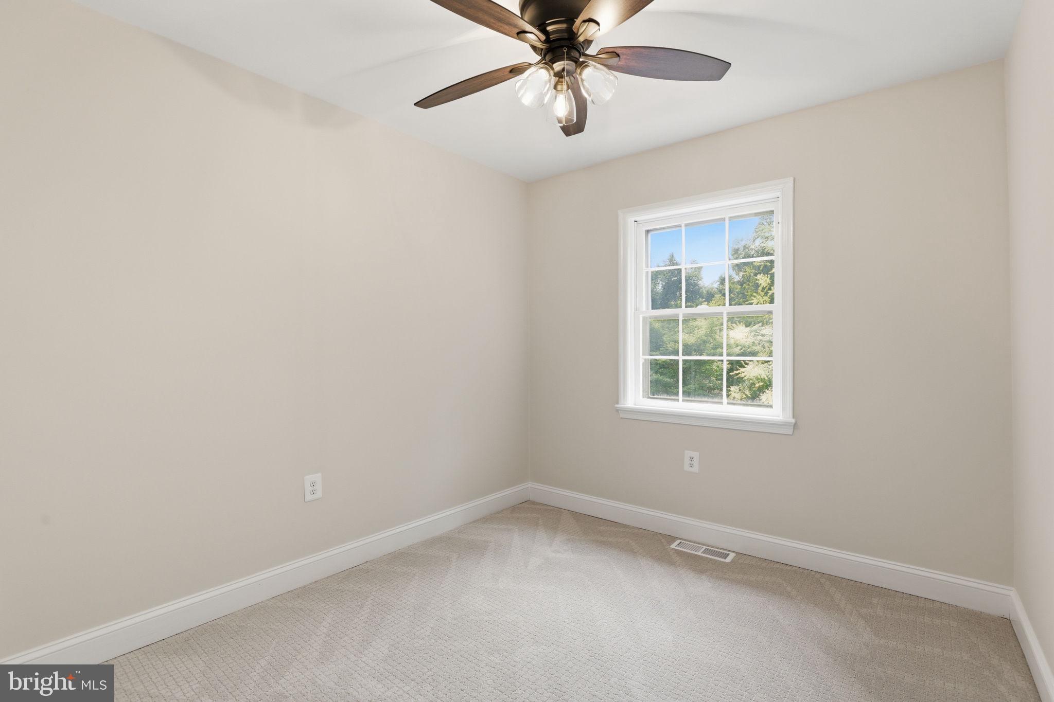 REGENT SQUARE - Residential
