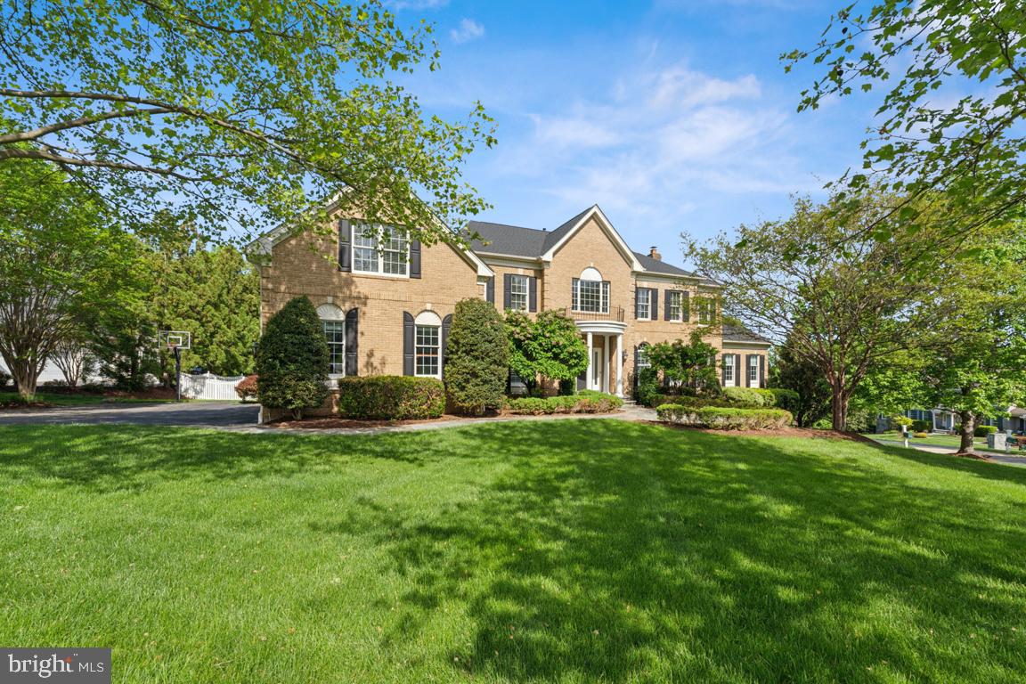 BELMONT COUNTRY CLUB - Residential