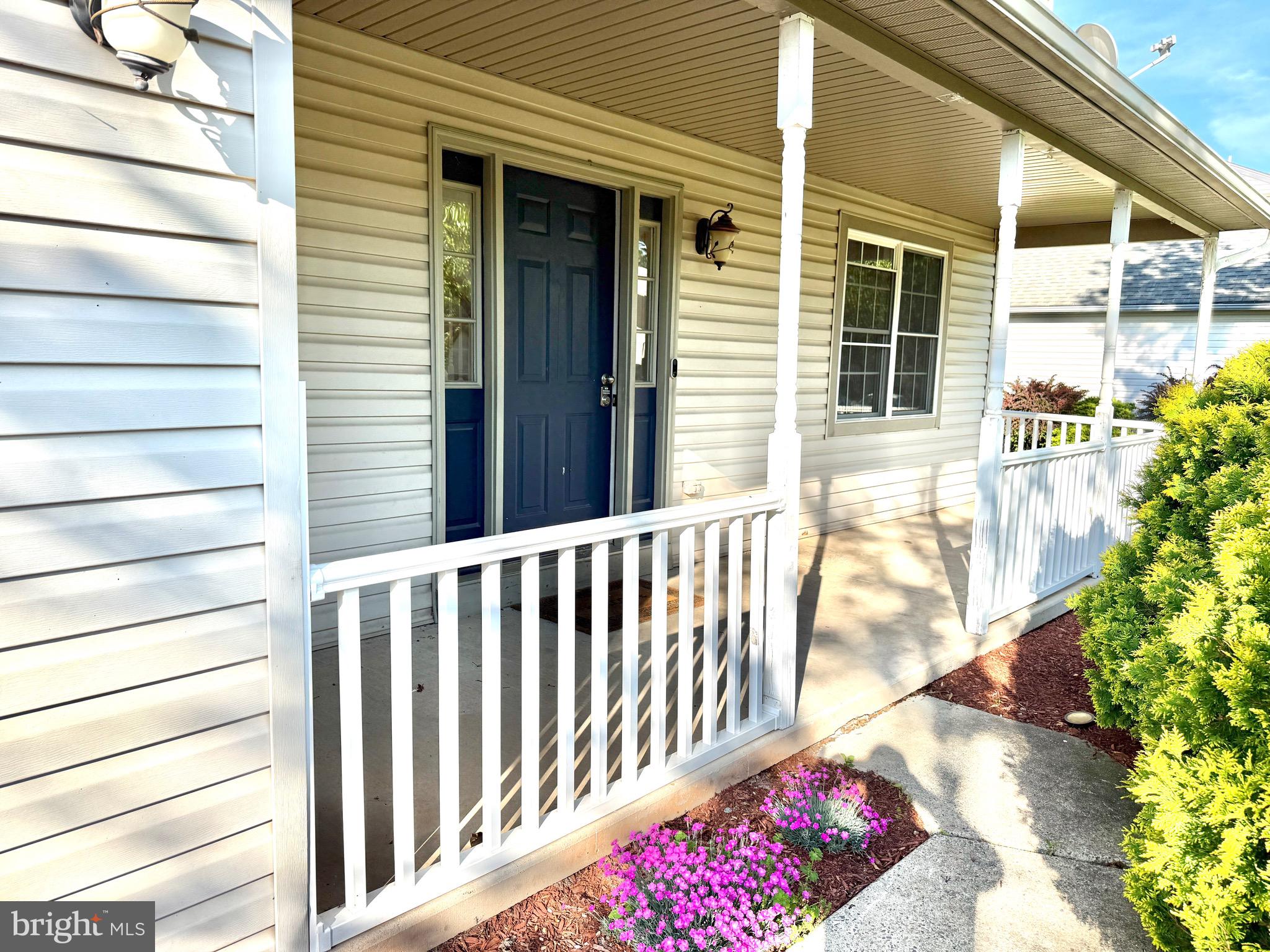 LONG POND - Residential