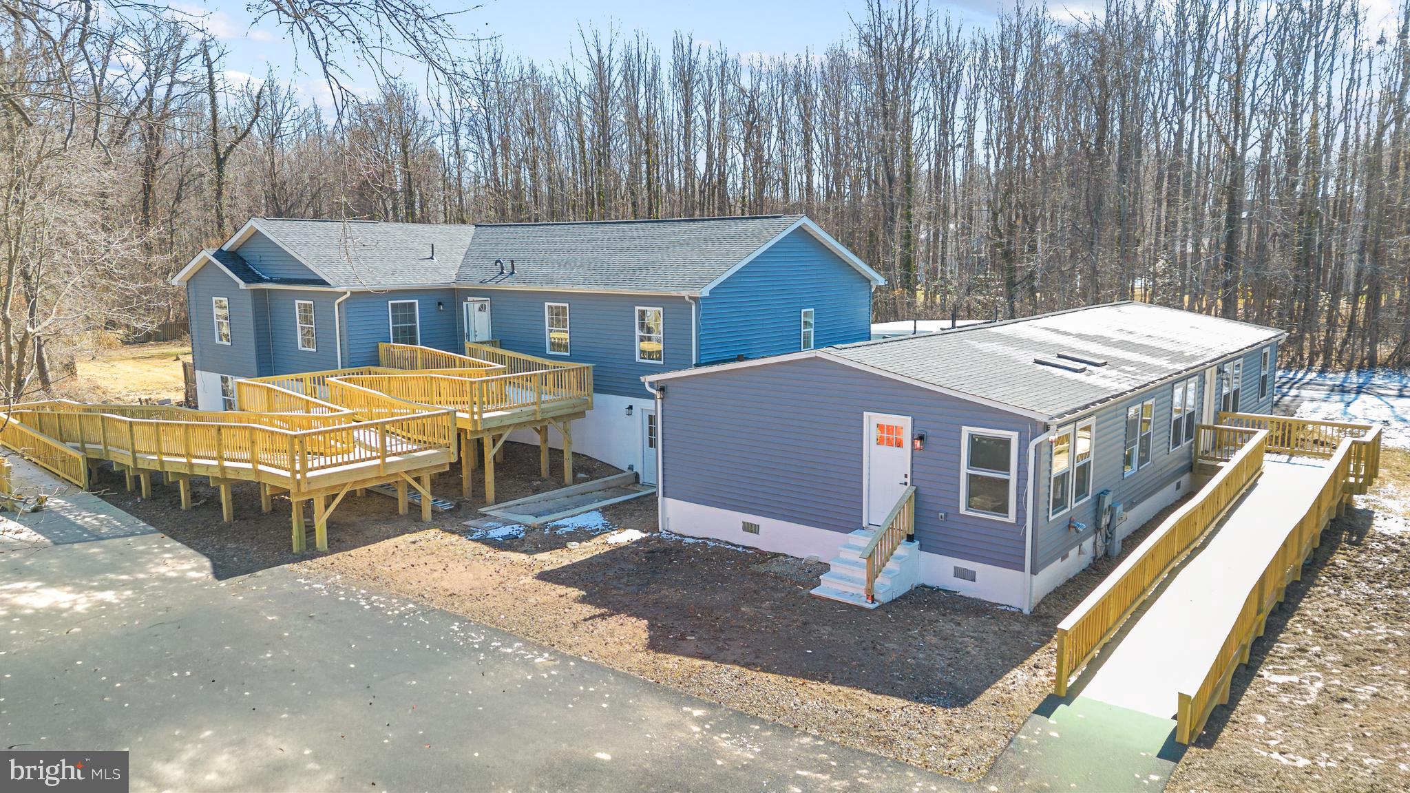 YORKTOWN - Residential