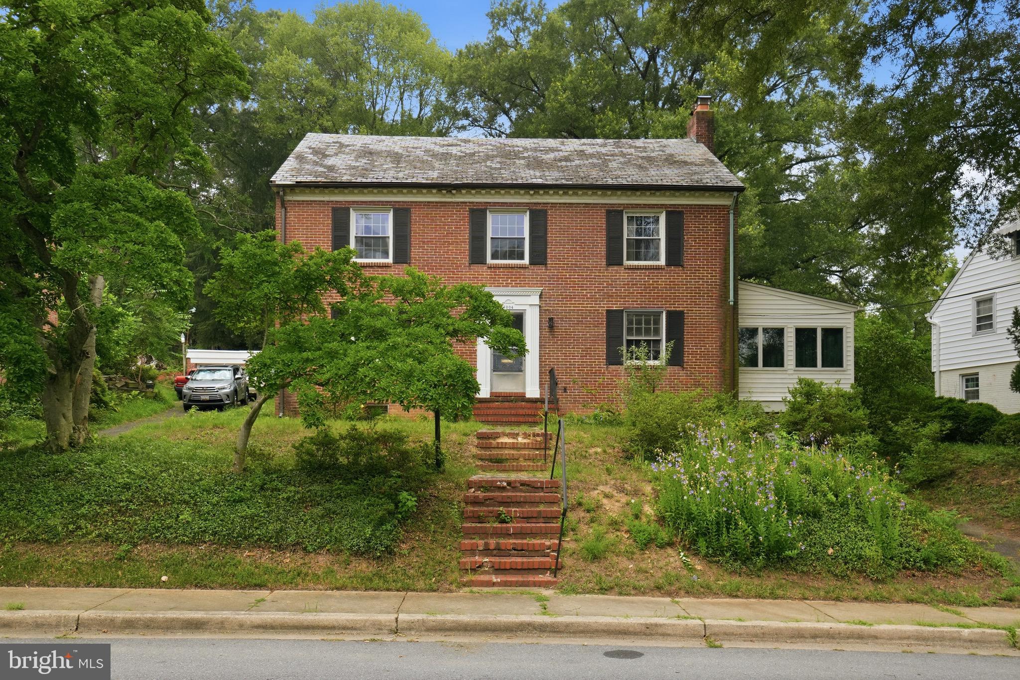 CALVERT HILLS - Residential