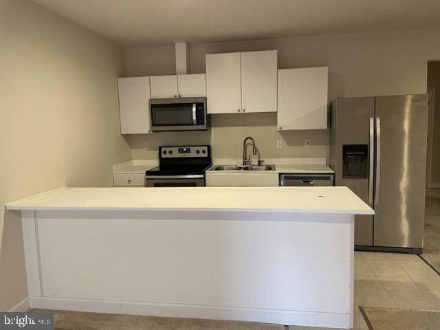 Like New, Beautiful private basement studio for rent in sought after Vistas at Lansdowne community. Private walkout entrance. Studio layout with 1,190 square feet of living space, full bath, full kitchen with built in microwave, stove, refrigerator, dishwasher and large island.  Separate full-size washer and dryer in unit. Rent includes ALL utilities, cable & internet. Plenty of visitor parking on the side of the property.  Location, Location, Location! Close to shopping, restaurants, Inova Loudoun Hospital, all major commuter routes, commuter bus parking lots/park & ride, plus so much more!! Sorry, No pets.  Please note property is located within a 55+ community but tenant can be of any age as they only require one 55+ in any residential home.