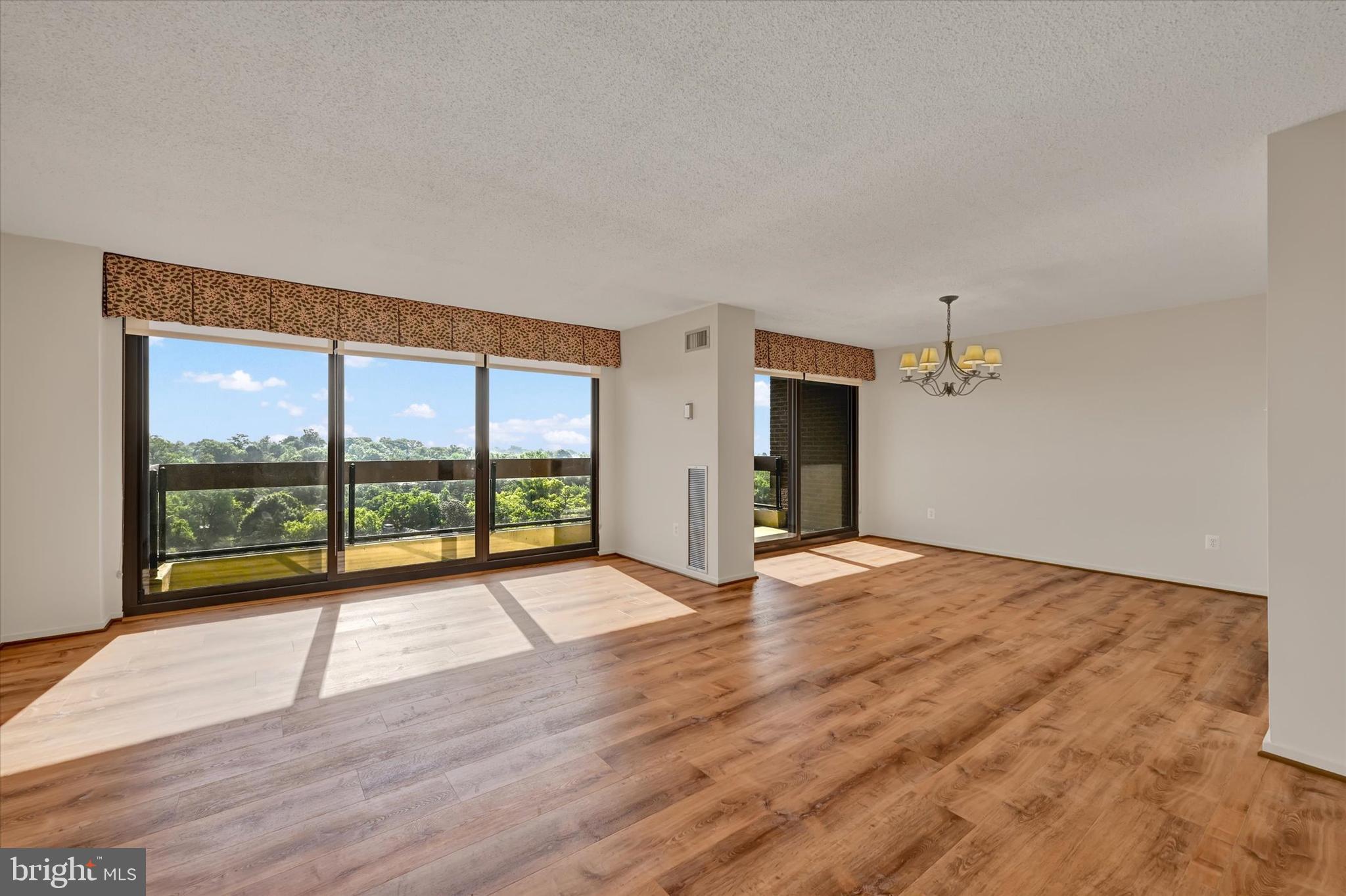 GUILFORD - Residential