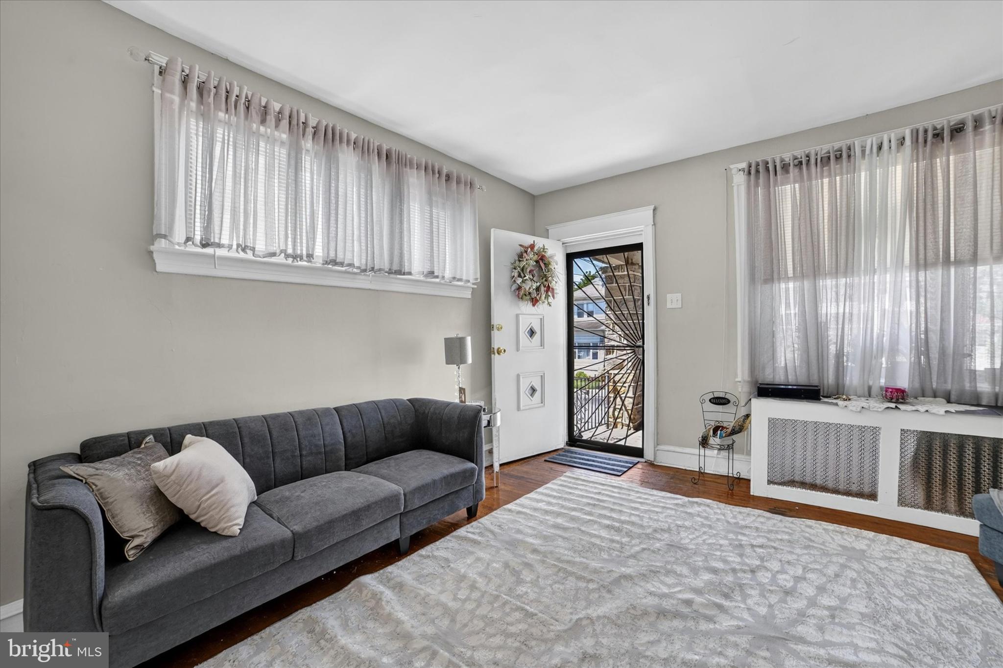 YEADON - Residential