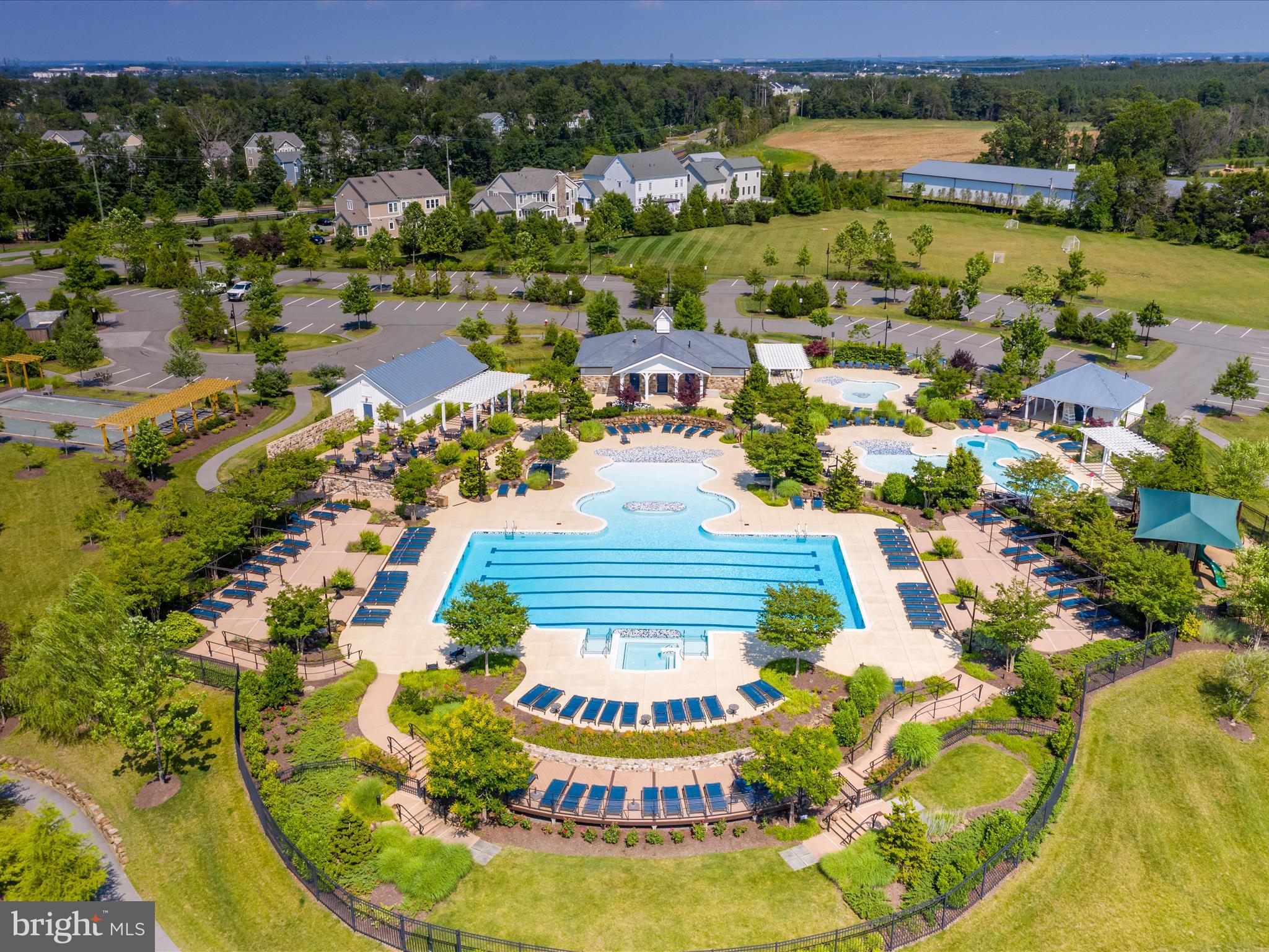GROVE AT WILLOWSFORD - Residential
