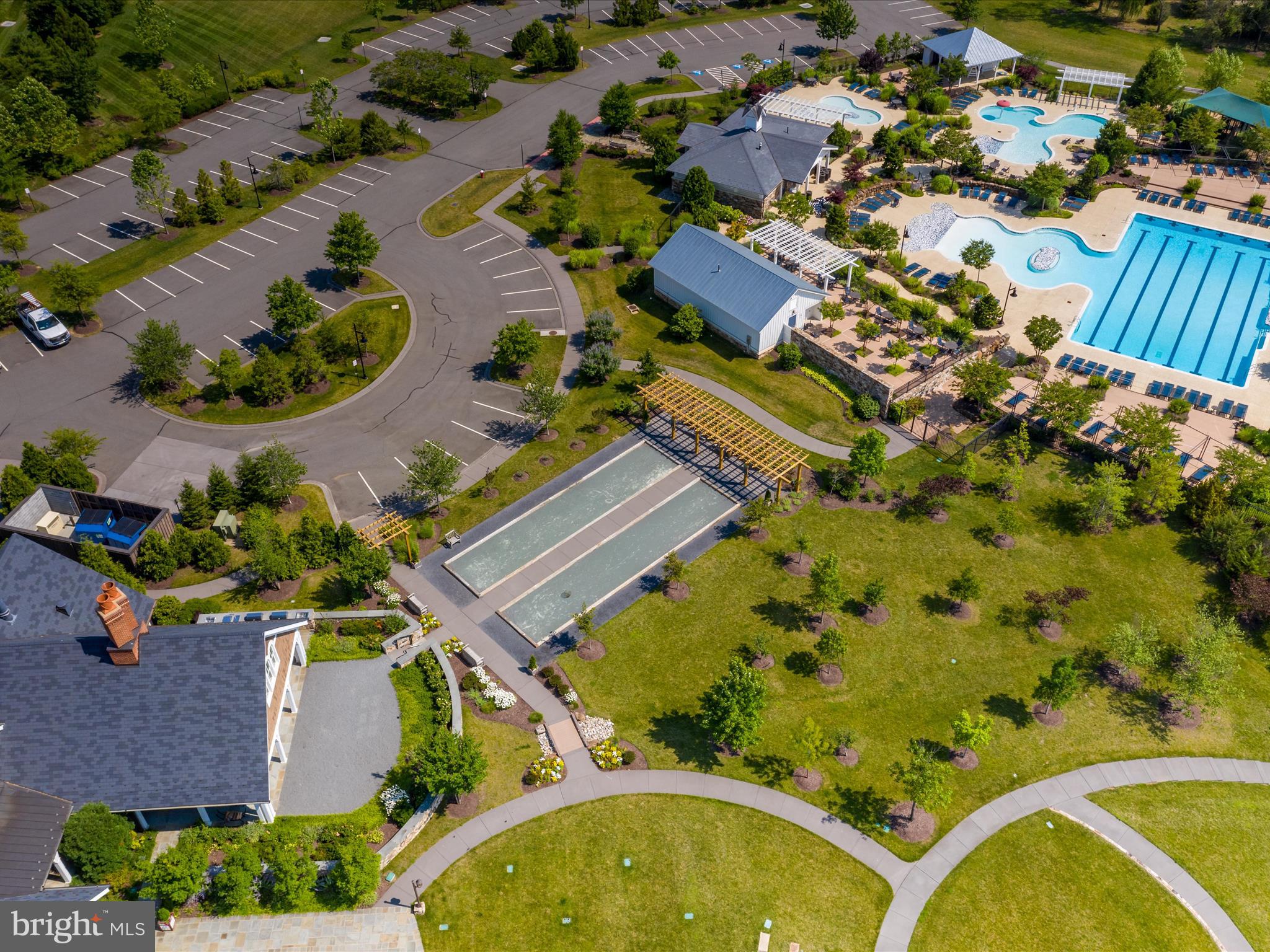 GROVE AT WILLOWSFORD - Residential