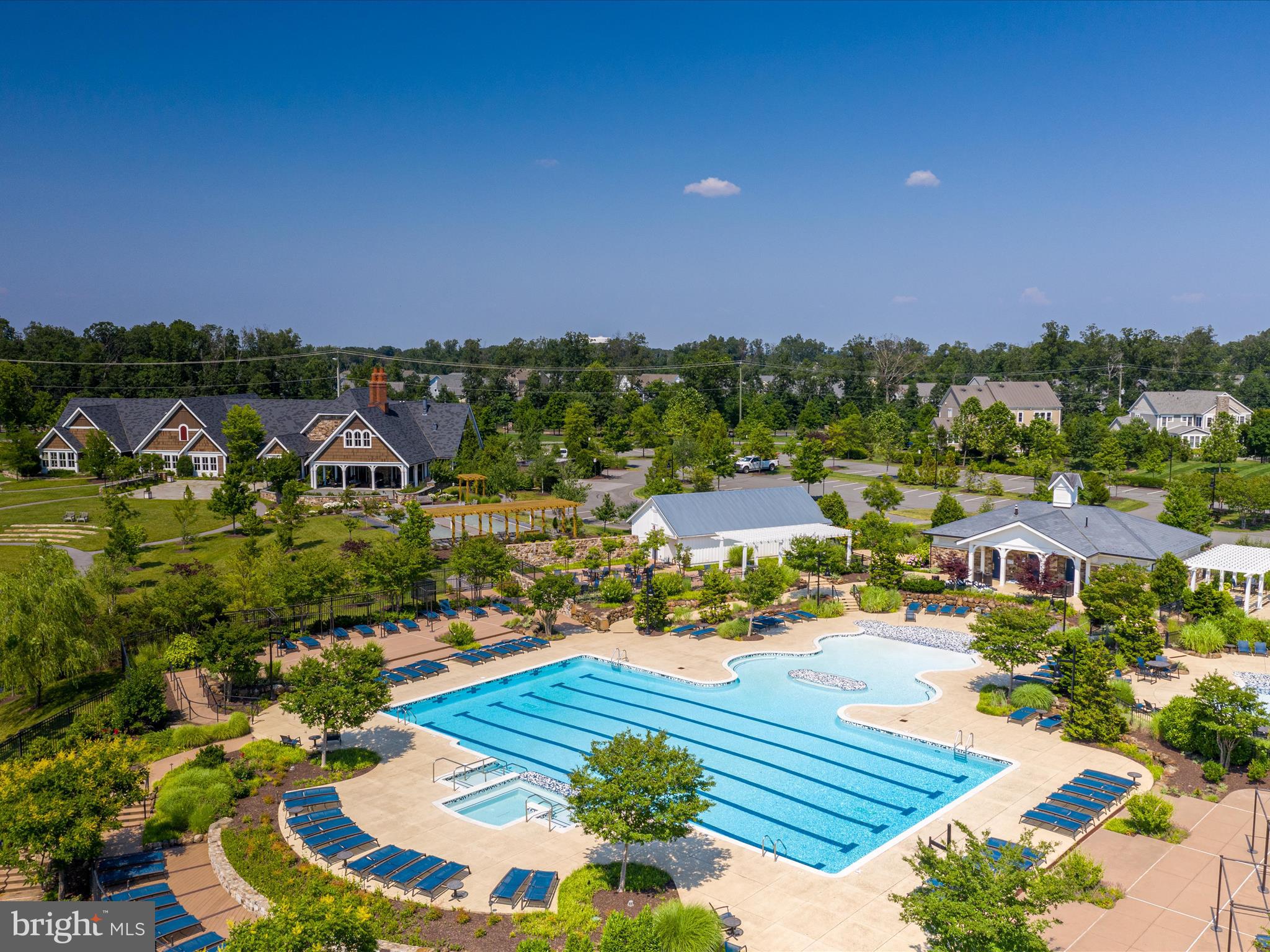 GROVE AT WILLOWSFORD - Residential