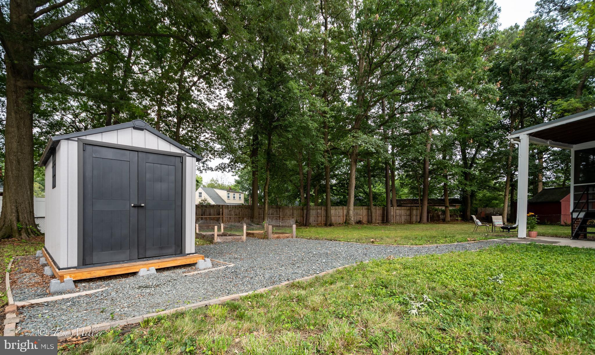NEW CARROLLTON - Residential