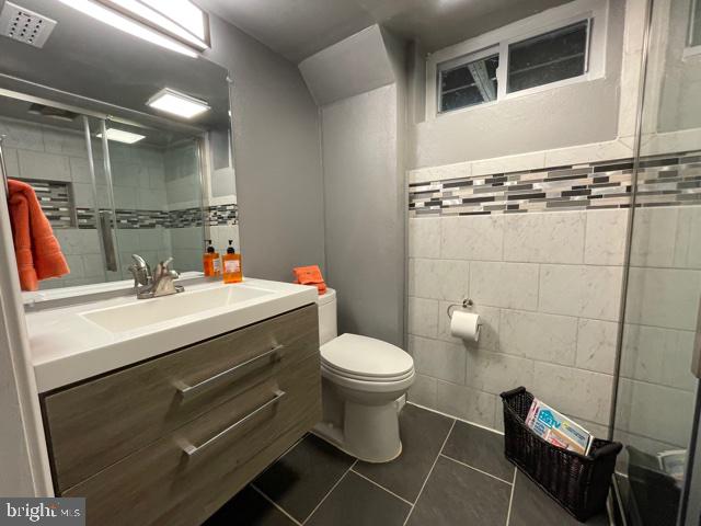 NEW CARROLLTON - Residential
