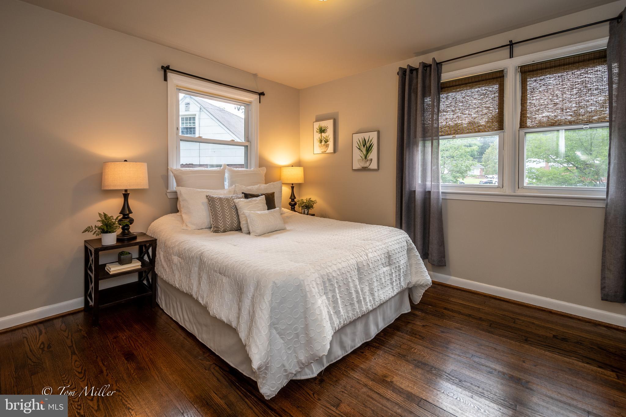 NEW CARROLLTON - Residential