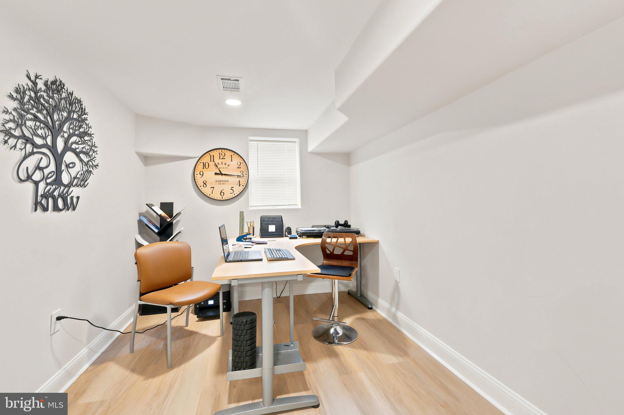 STONEHURST - Residential