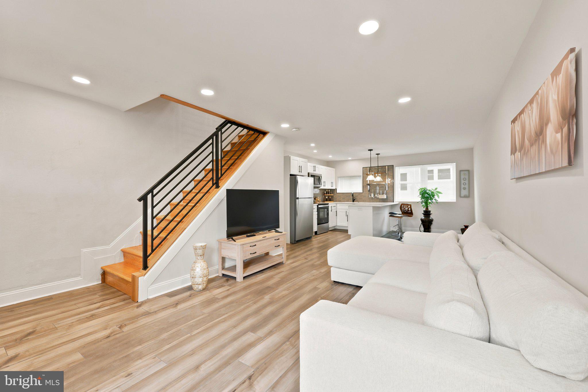 STONEHURST - Residential