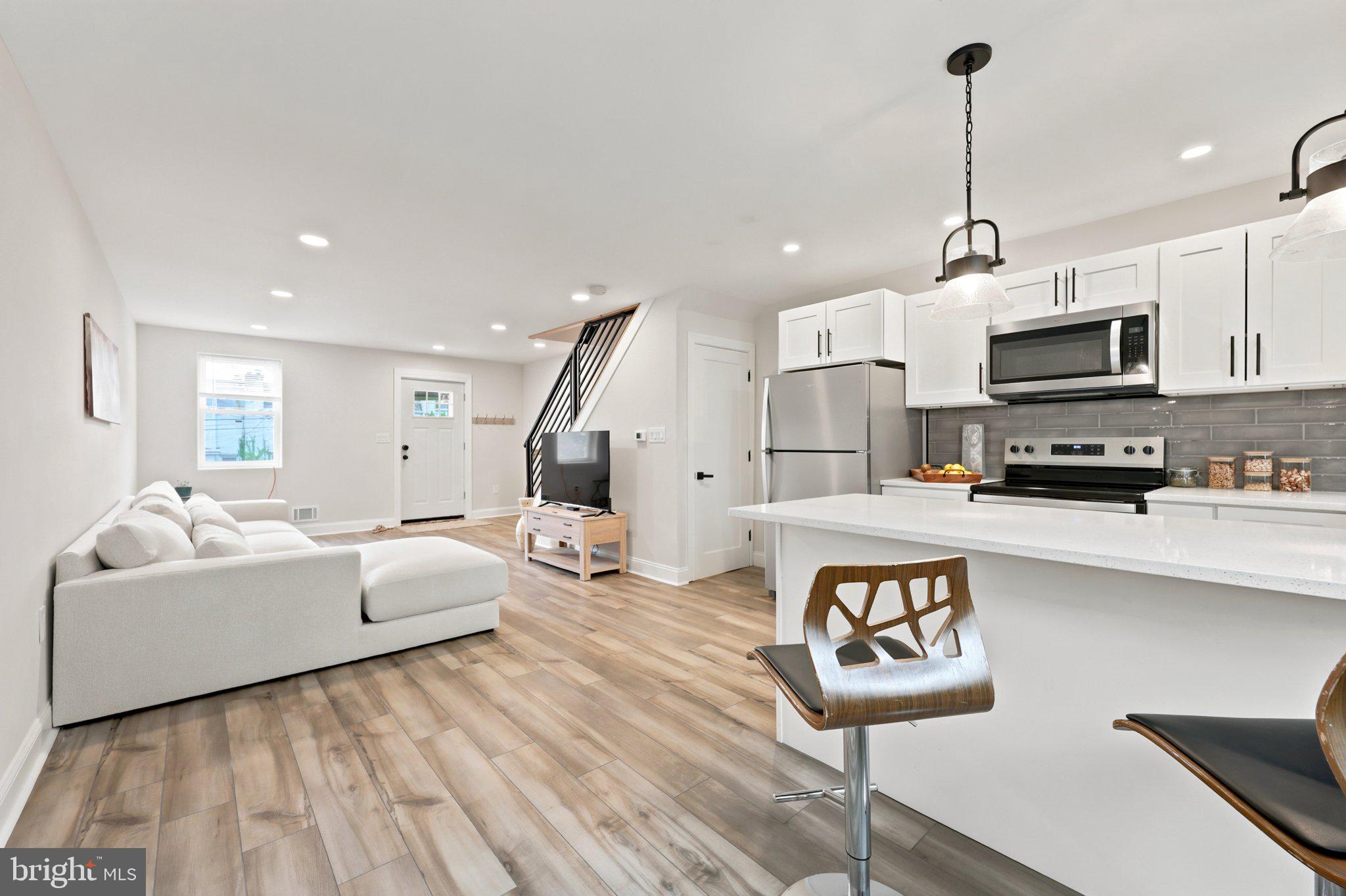 STONEHURST - Residential