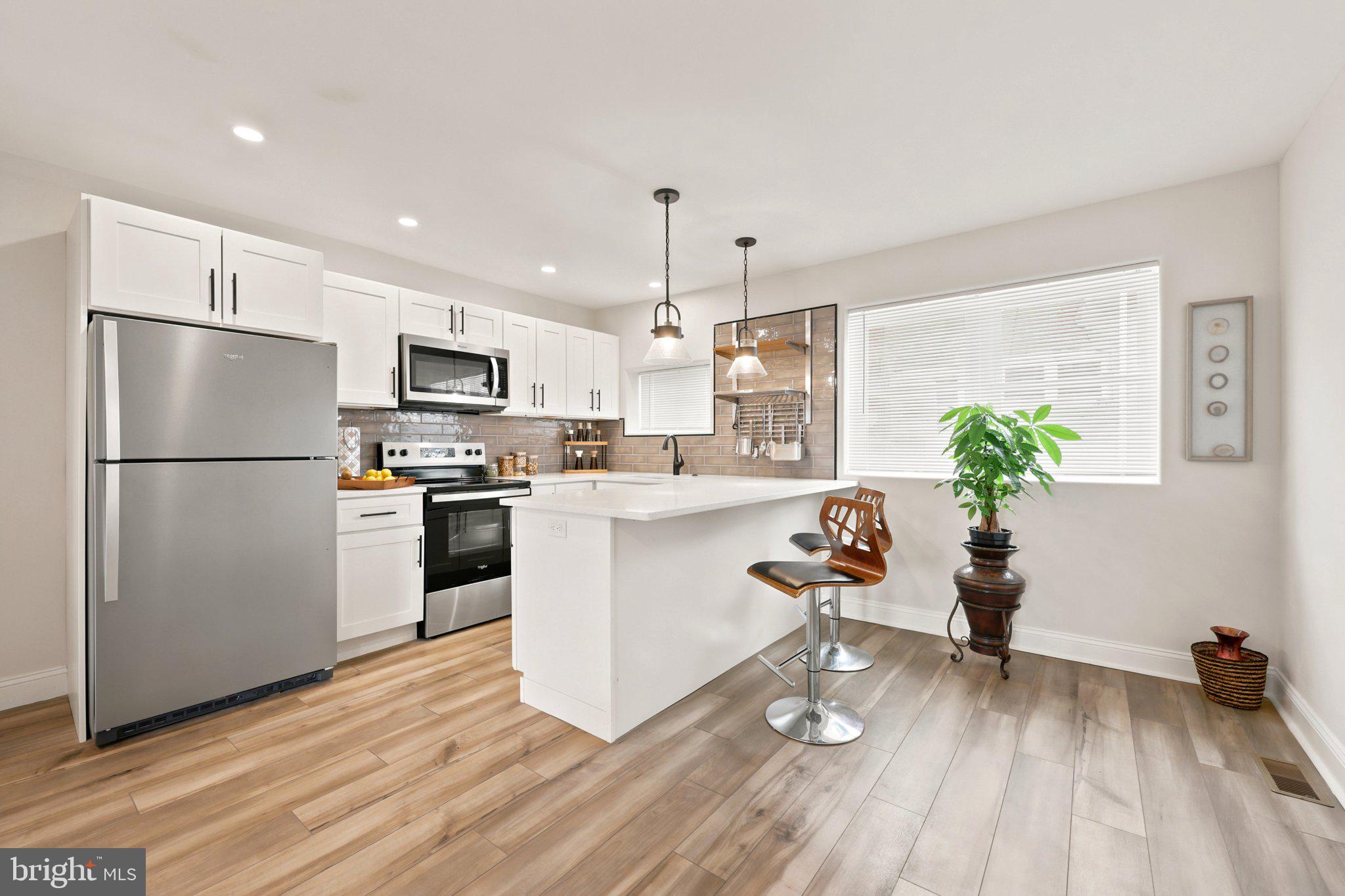 STONEHURST - Residential