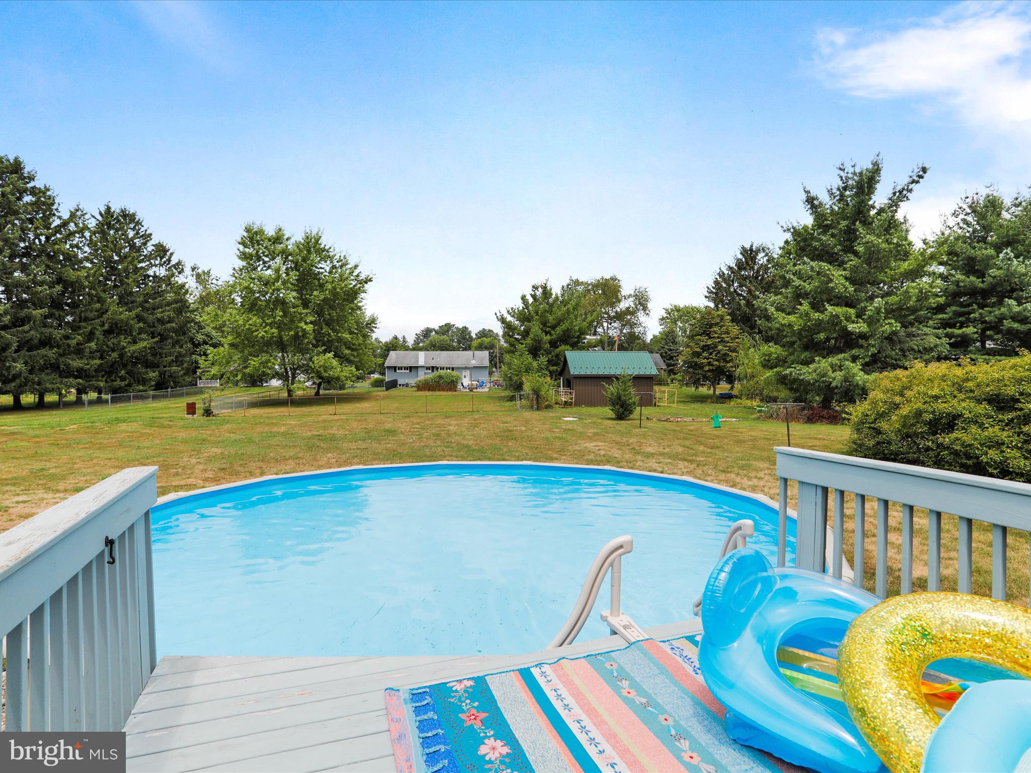 WAYNE HEIGHTS - Residential