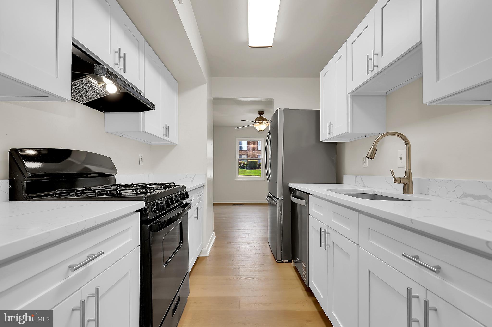 BRIGHTON WEST - Residential