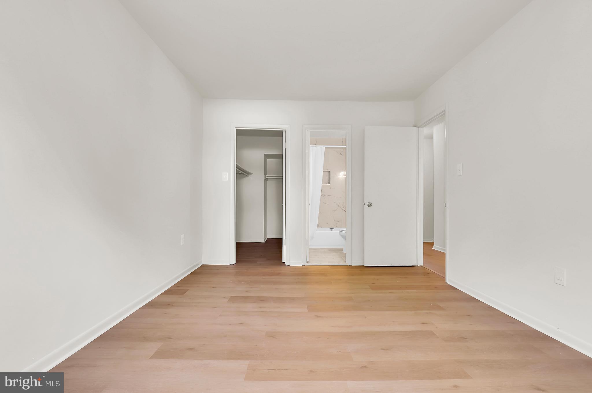 BRIGHTON WEST - Residential
