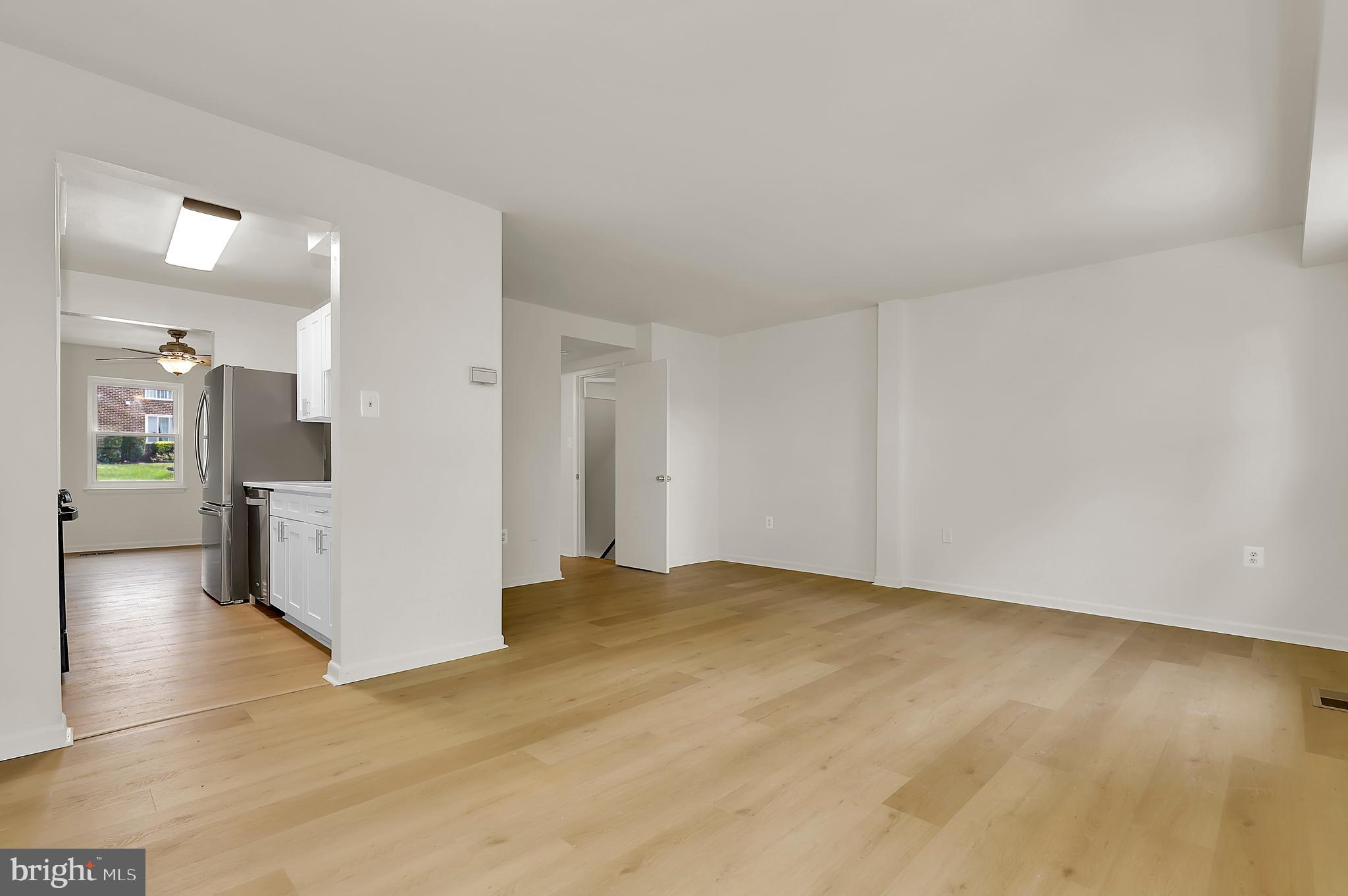 BRIGHTON WEST - Residential