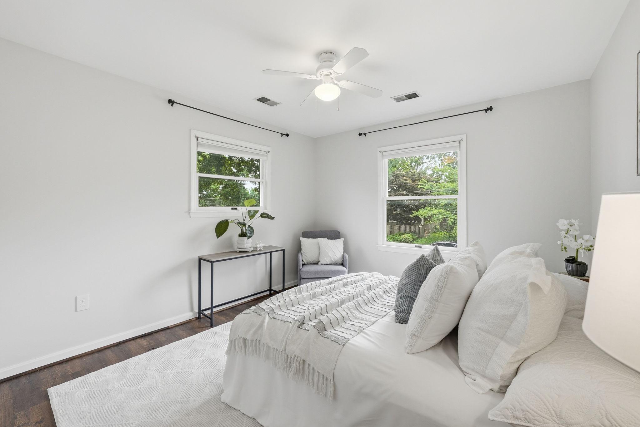 KENSINGTON HEIGHTS - Residential