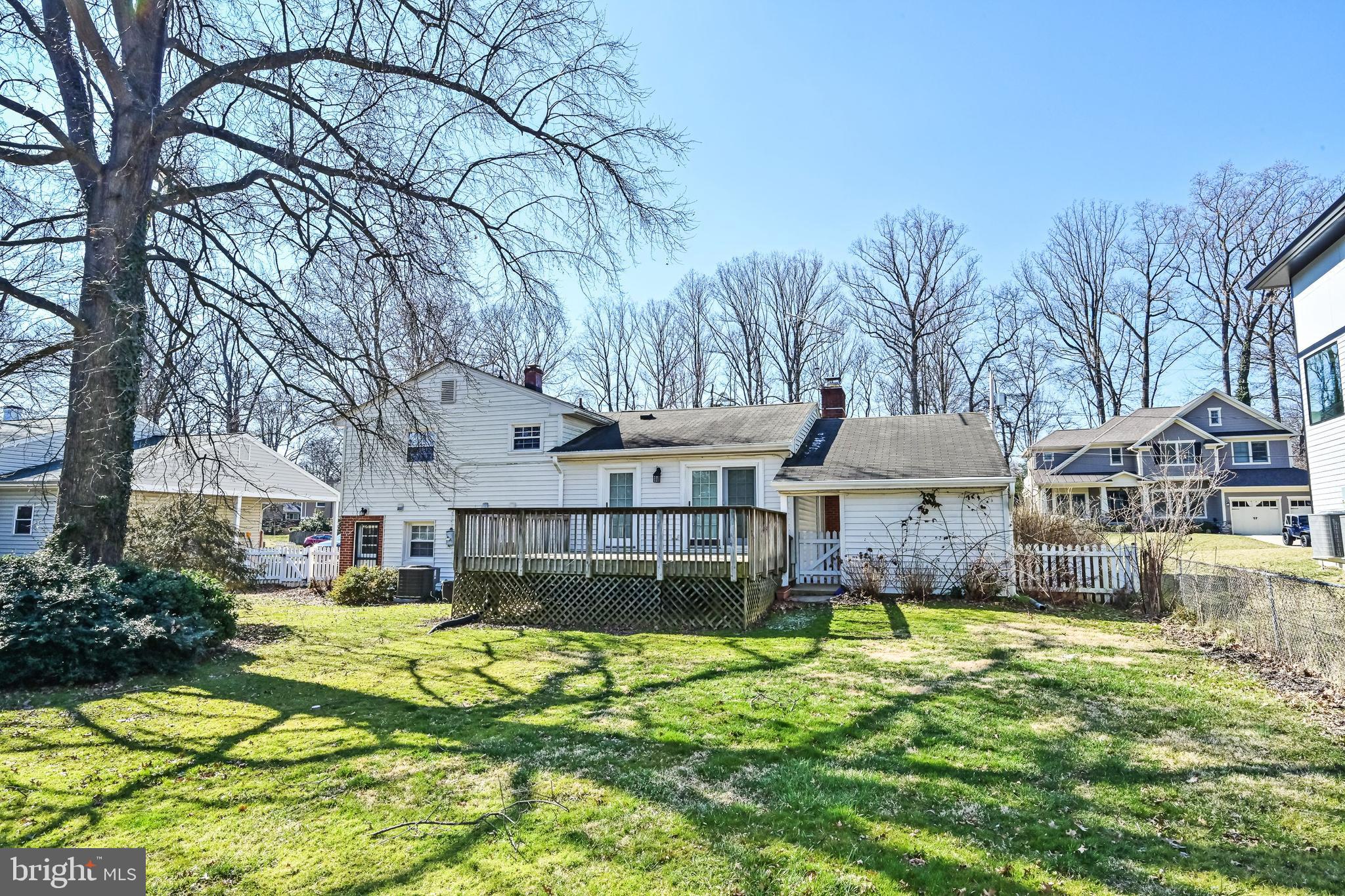 VIENNA WOODS - Residential Lease
