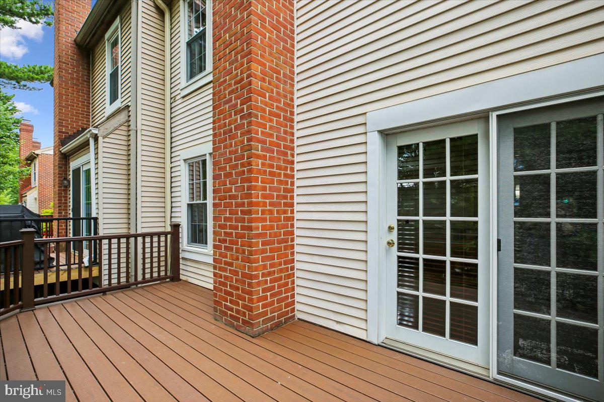 TIMBERLAWN - Residential
