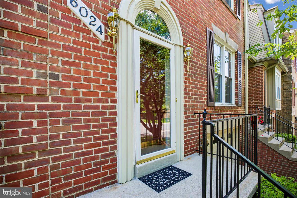 TIMBERLAWN - Residential