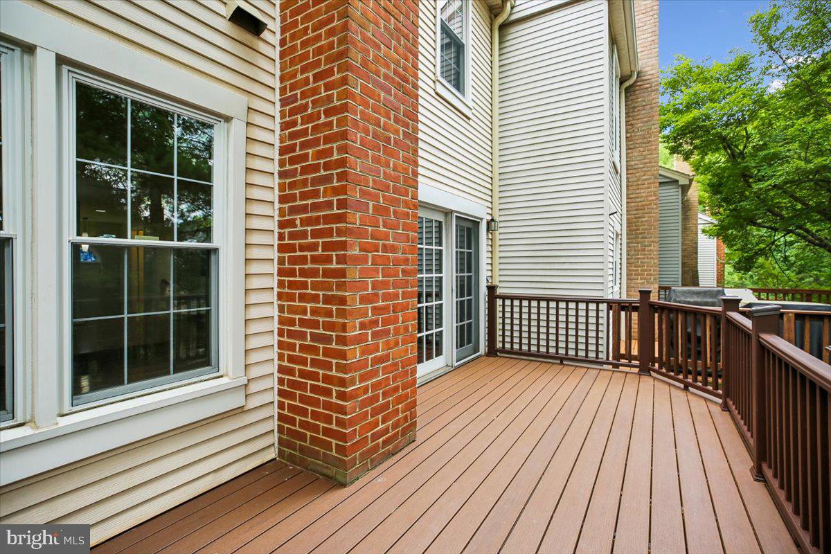 TIMBERLAWN - Residential