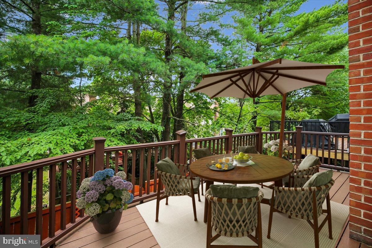 TIMBERLAWN - Residential