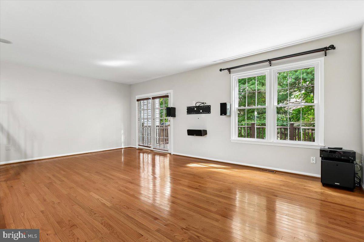 TIMBERLAWN - Residential