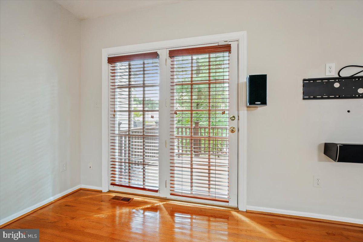 TIMBERLAWN - Residential