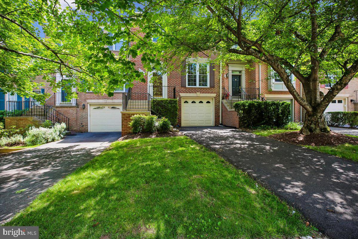TIMBERLAWN - Residential