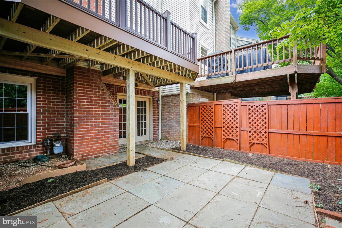 TIMBERLAWN - Residential