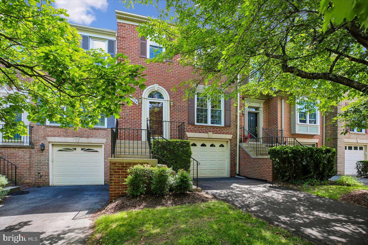 TIMBERLAWN - Residential