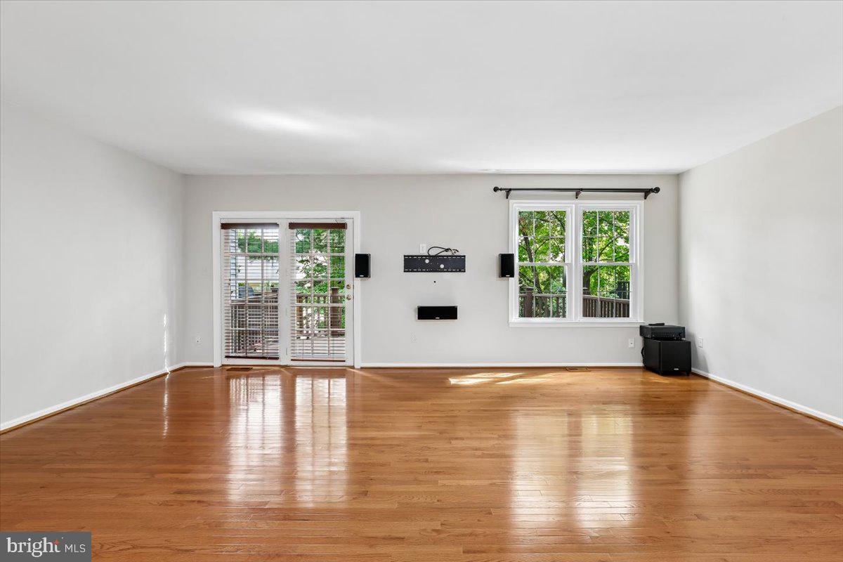 TIMBERLAWN - Residential