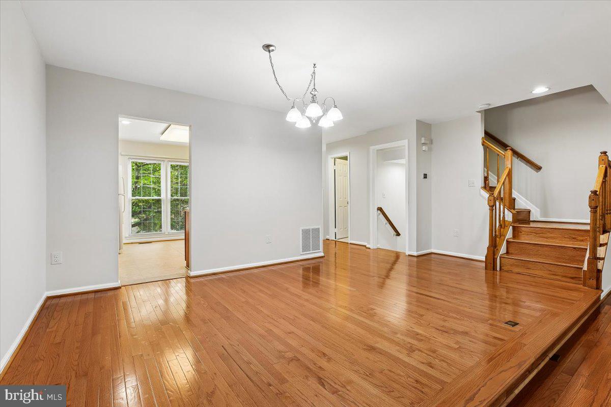 TIMBERLAWN - Residential