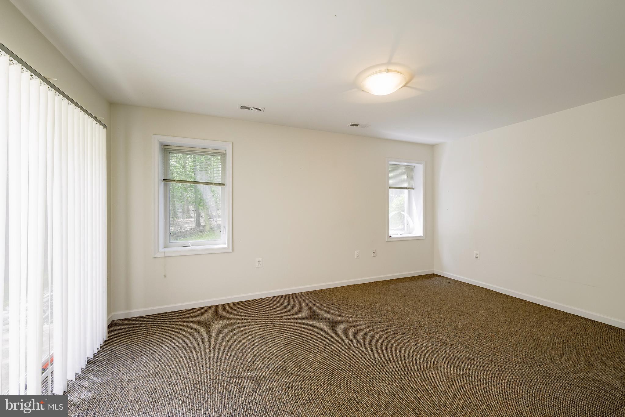 OCCOQUAN OVERLOOK - Residential