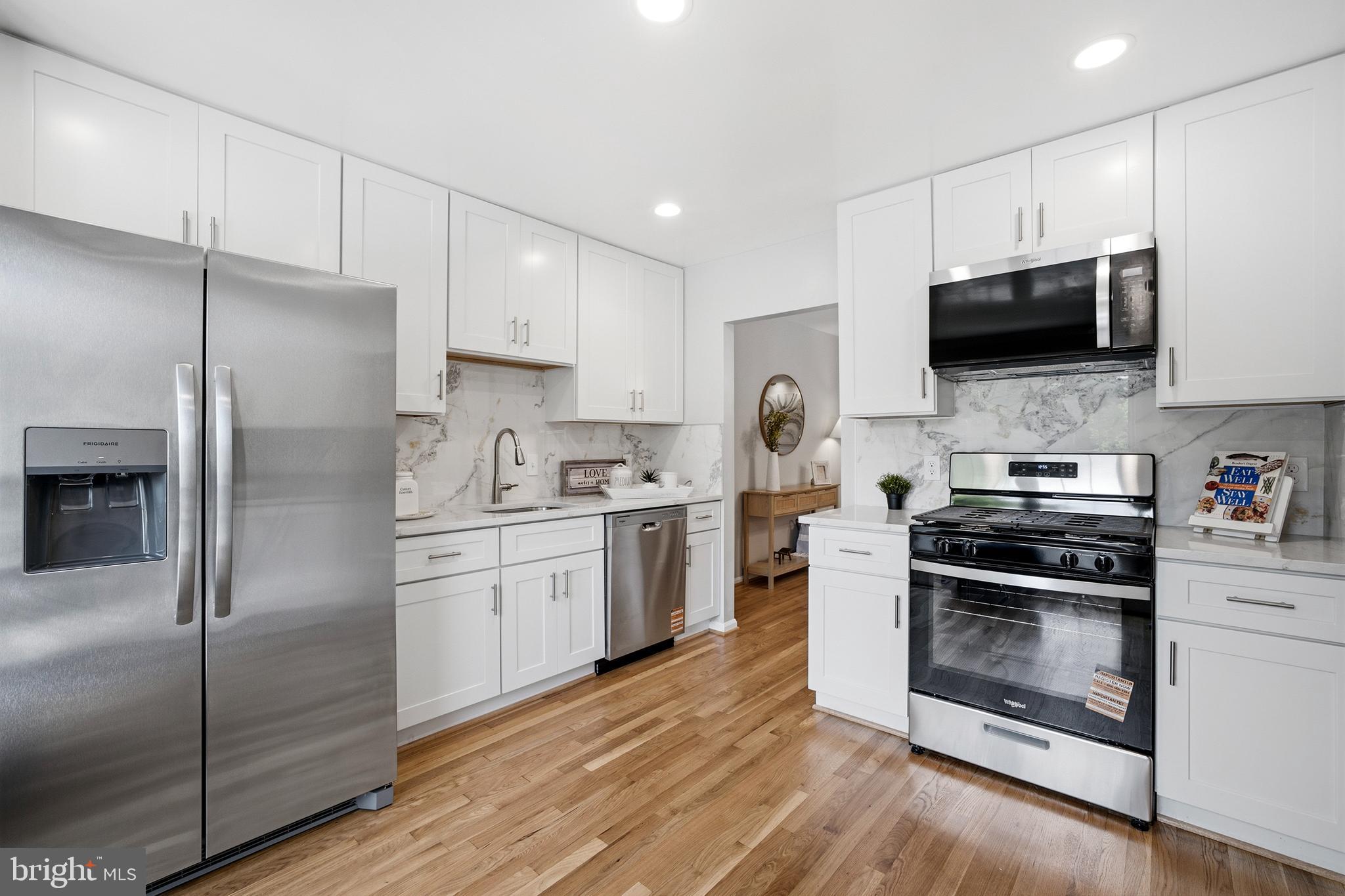 TIMBERLAWN - Residential