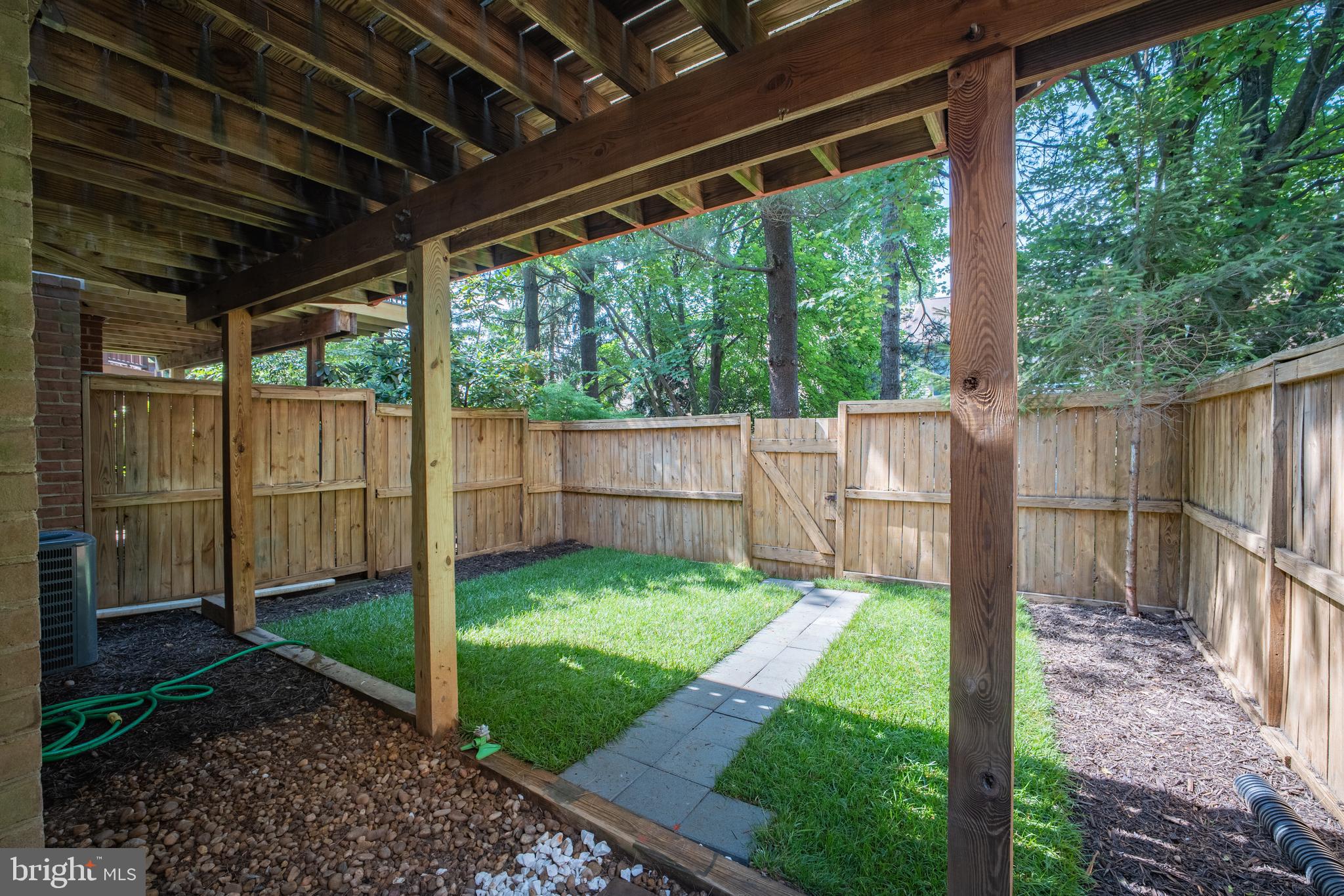 TIMBERLAWN - Residential