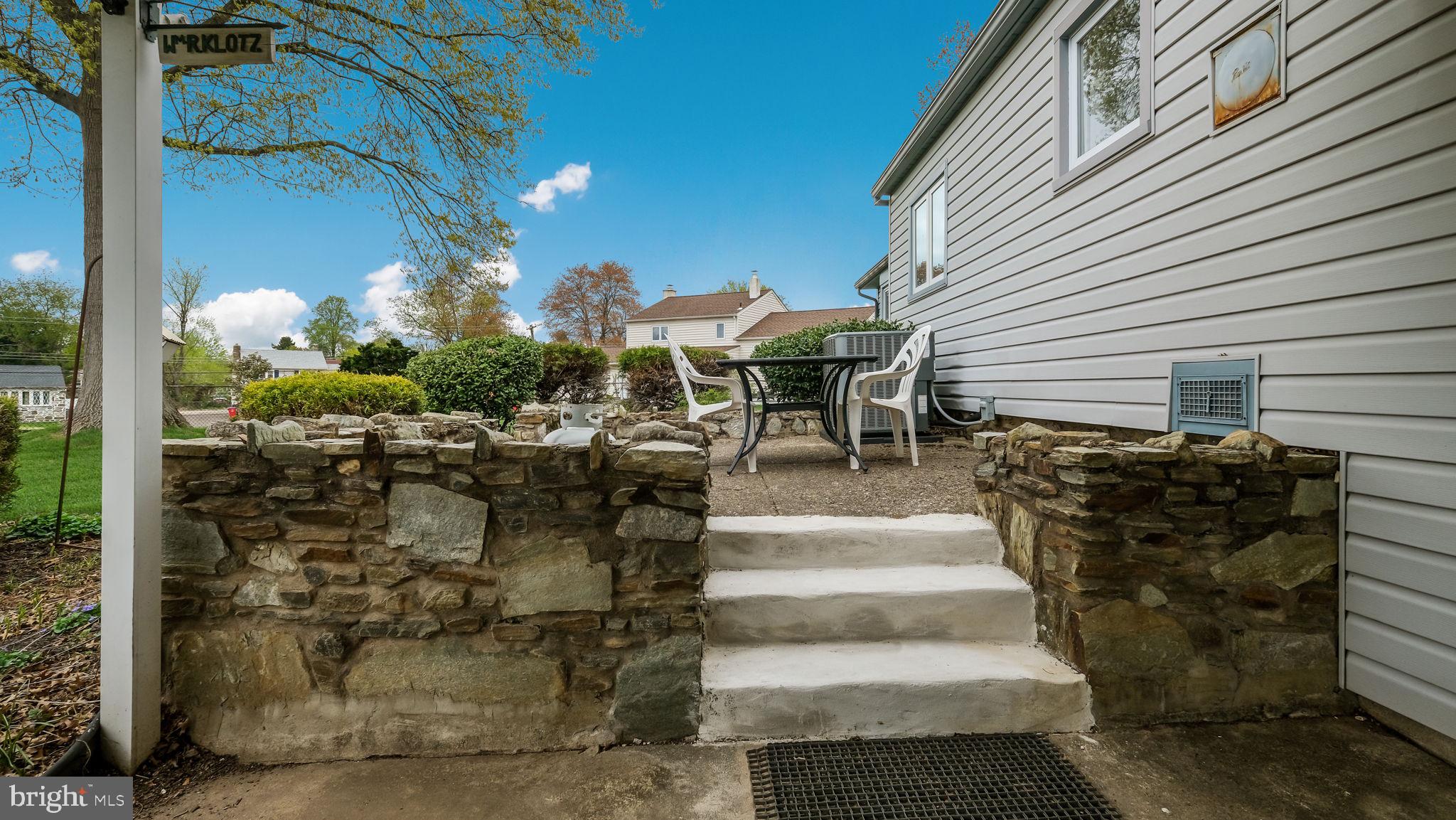 BROOKDALE GDNS - Residential