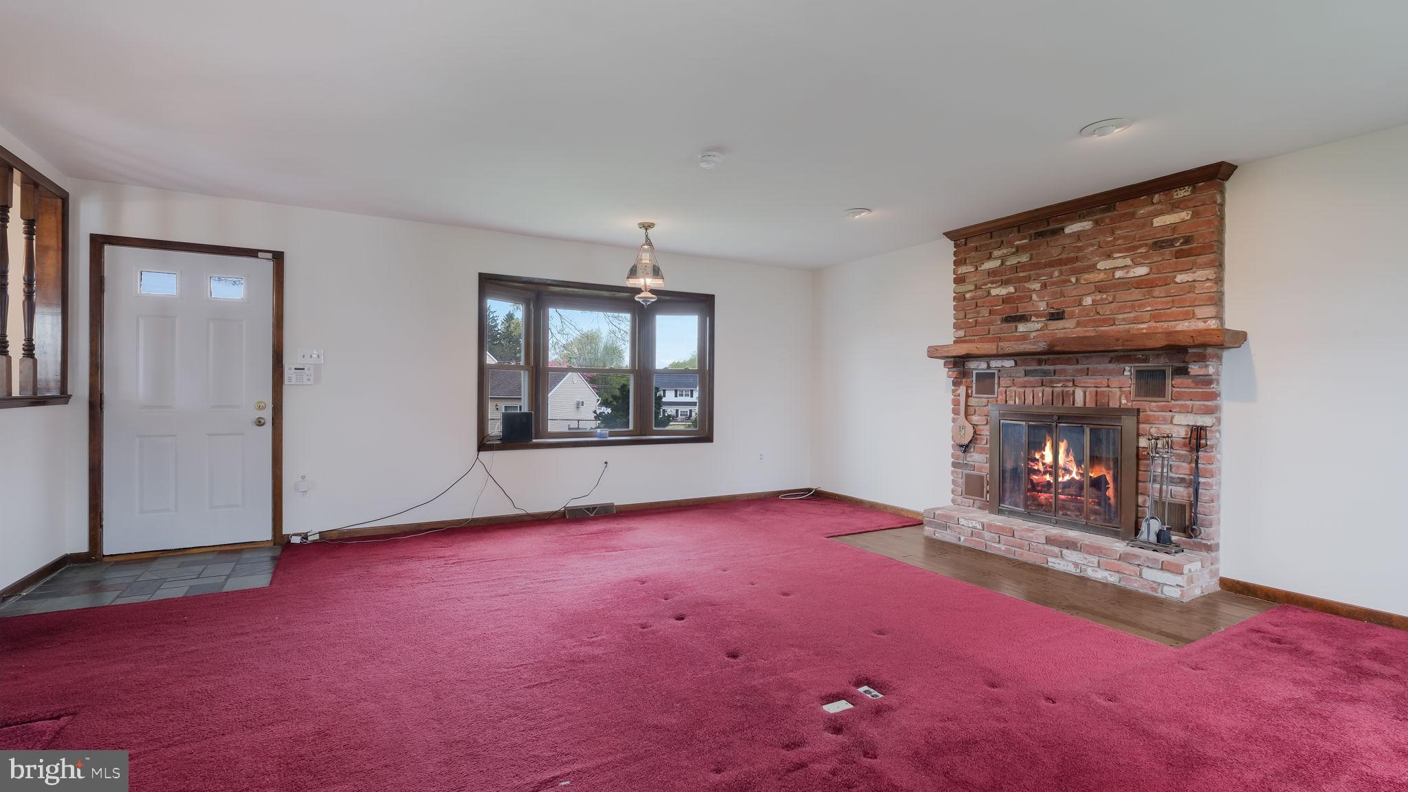 BROOKDALE GDNS - Residential